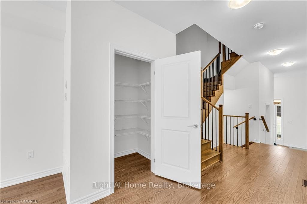 1464 WATERCRESS Way photo 14