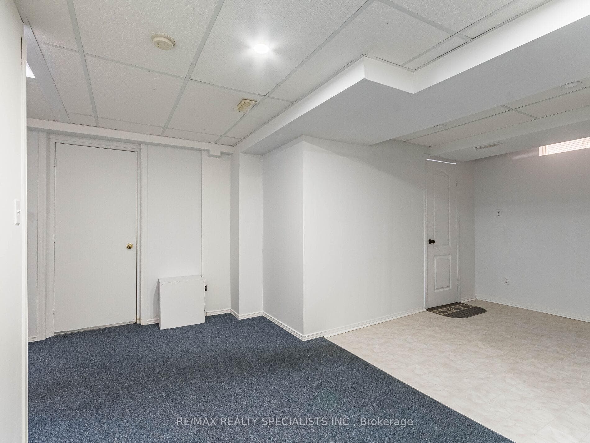 17 Sunley Crescent photo 33