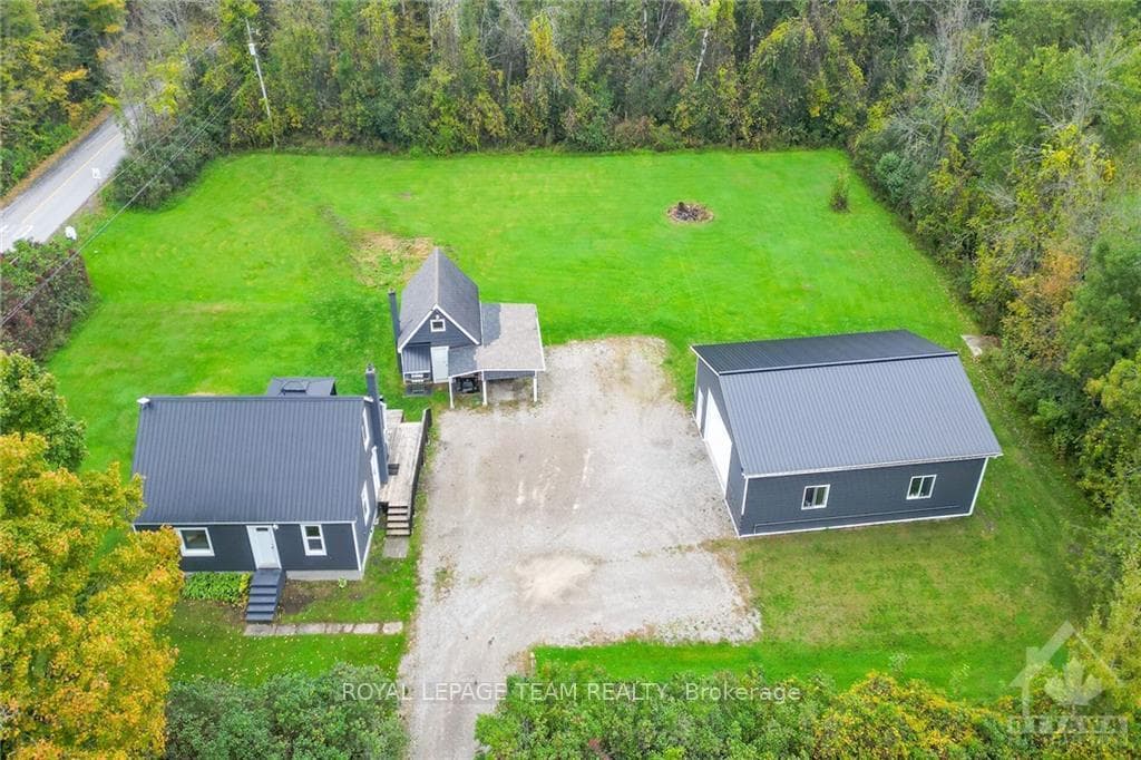 3136 MCLACHLIN Road photo 27