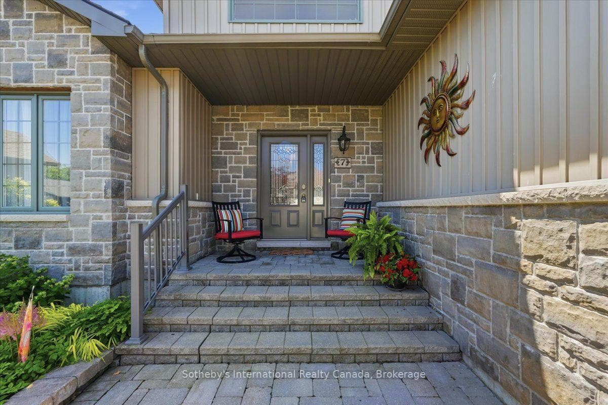 7 Conger Drive photo 3