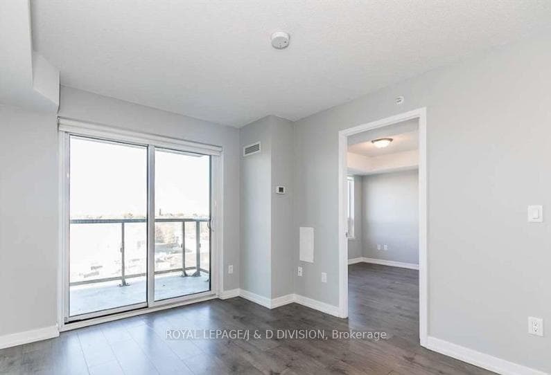 1420 Dupont Street Unit 710 photo 4