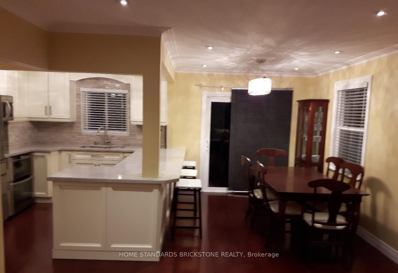 126 Brighton Avenue photo 5