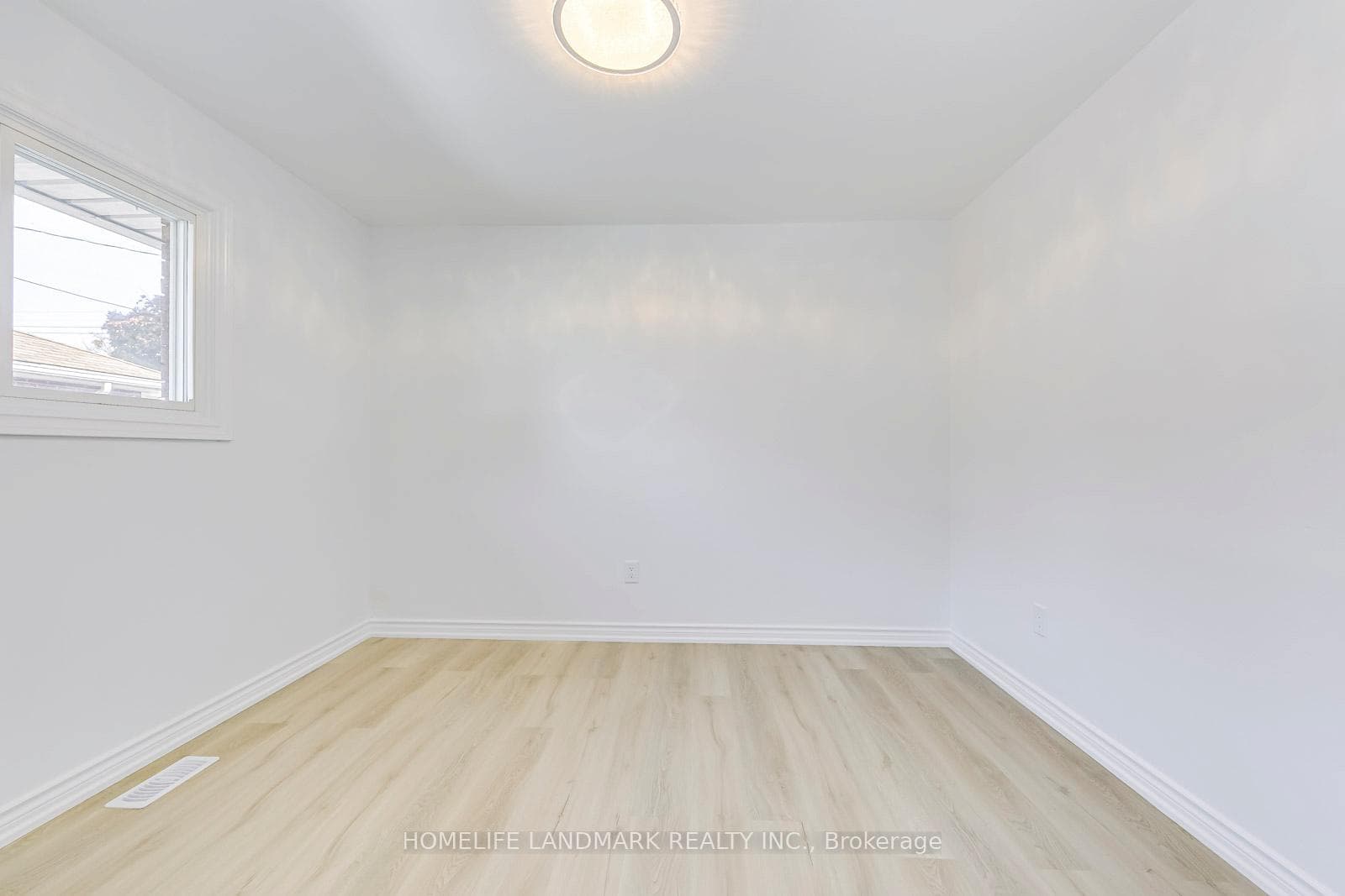 146 Manning Avenue photo 12