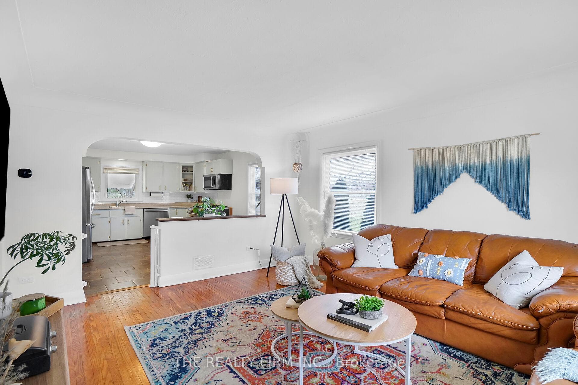 470 Mornington Avenue photo 4