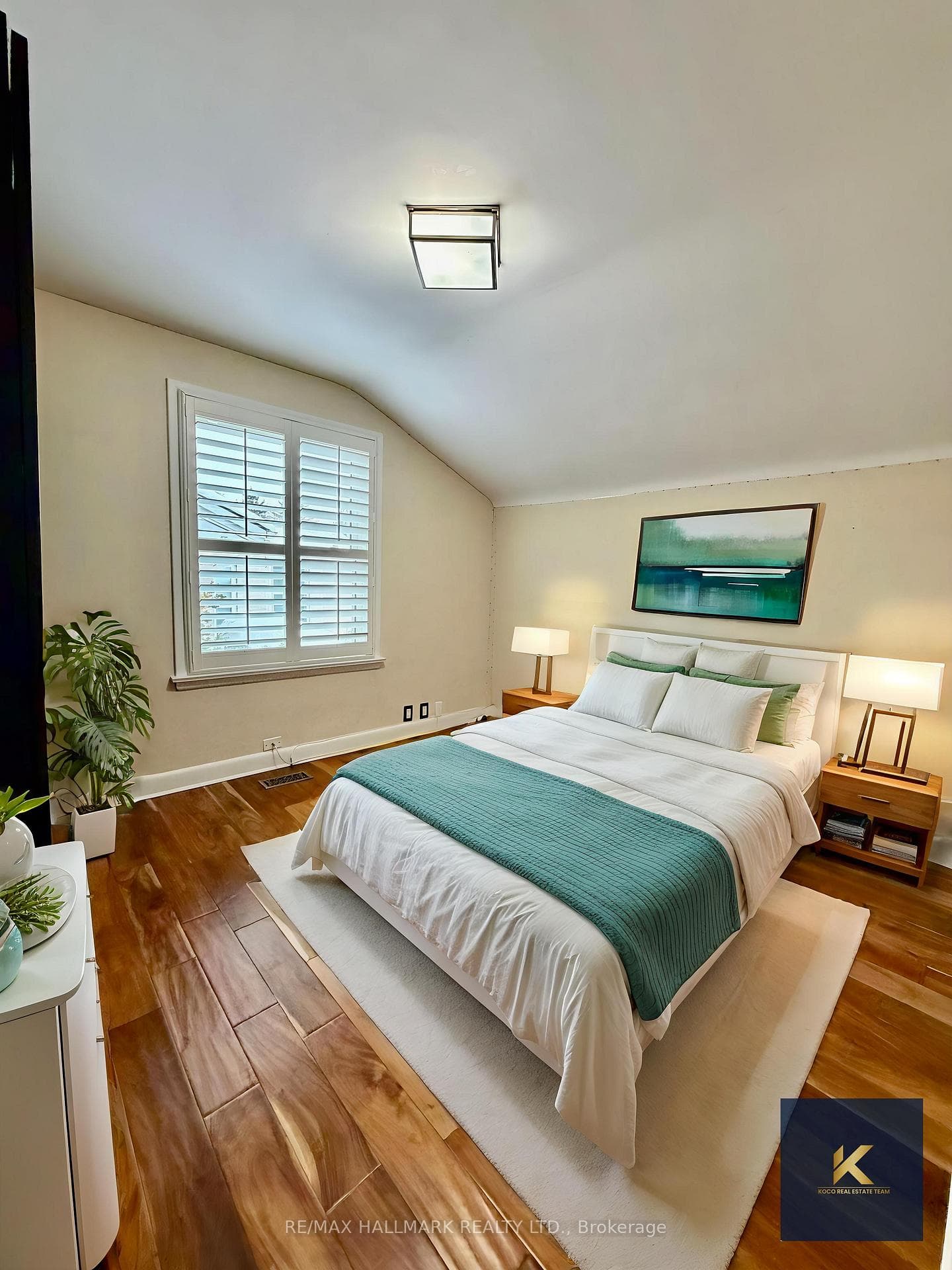12 Sweetland Road photo 8