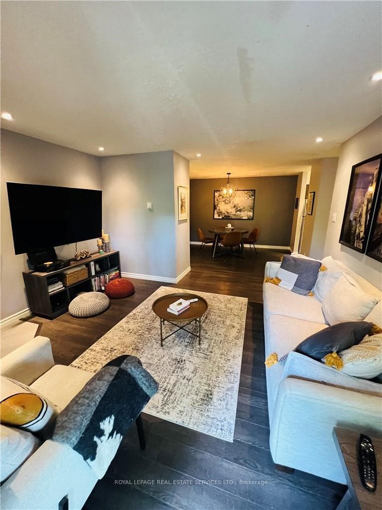 1510 Pilgrims Way Unit 723 photo 11