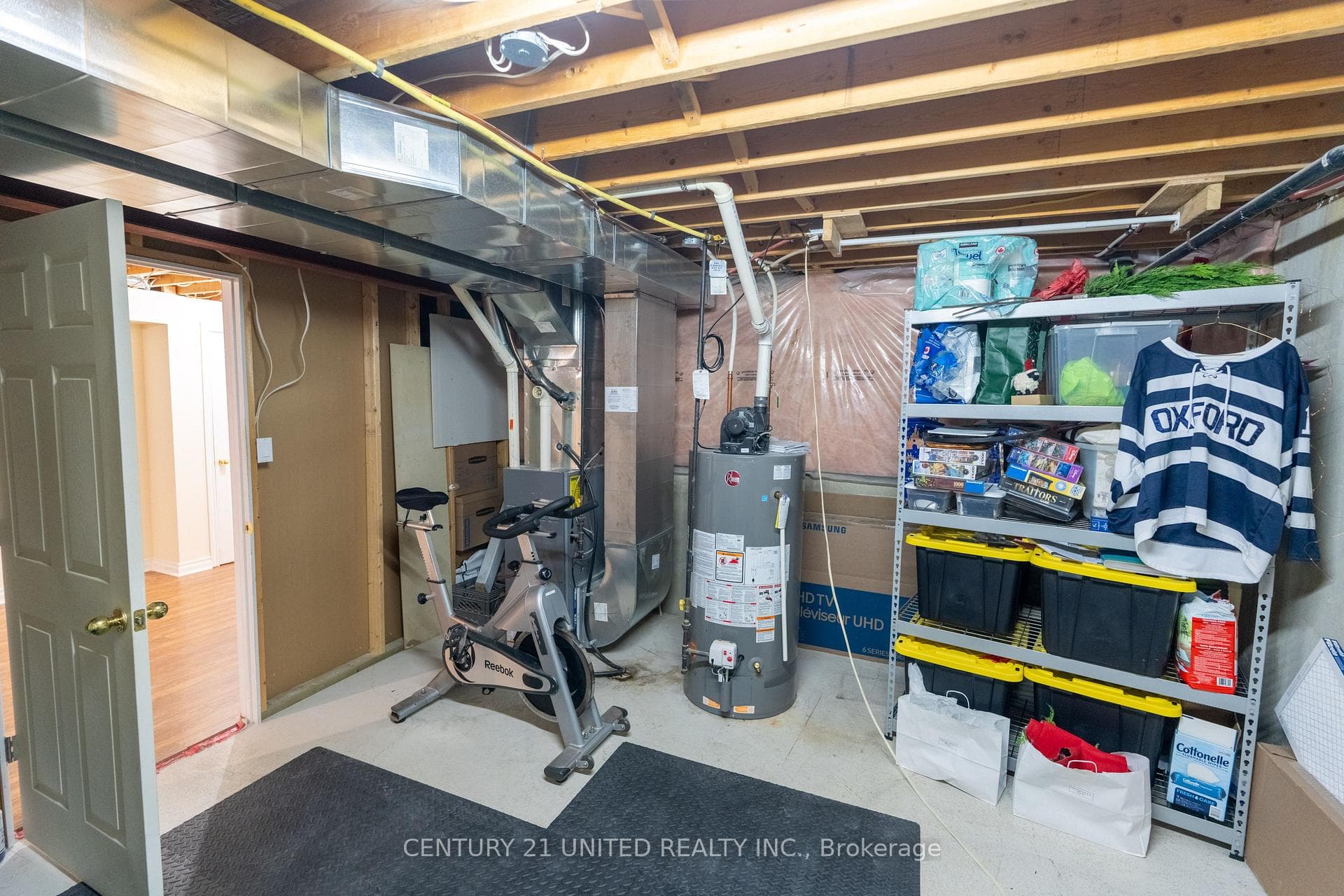 1360 Ireland Drive photo 22