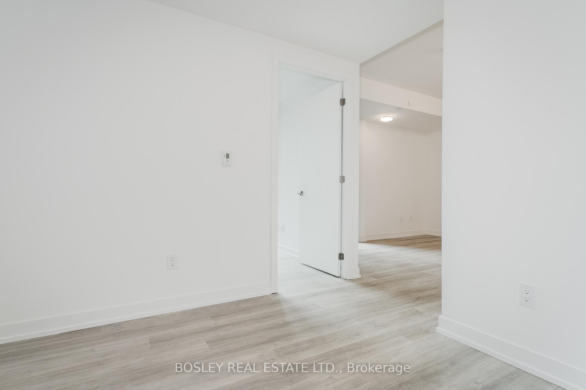 28 Eastern Avenue Unit 429 photo 3