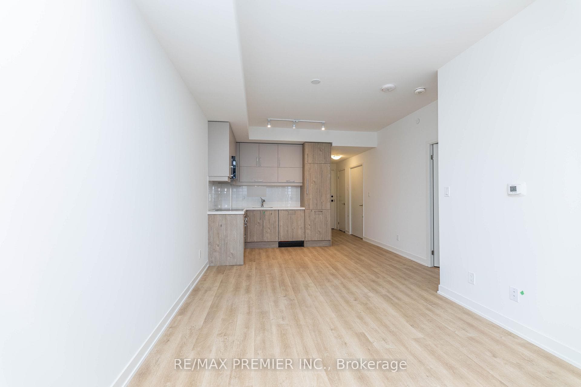 38 Simcoe Promenade Unit 701 photo 15