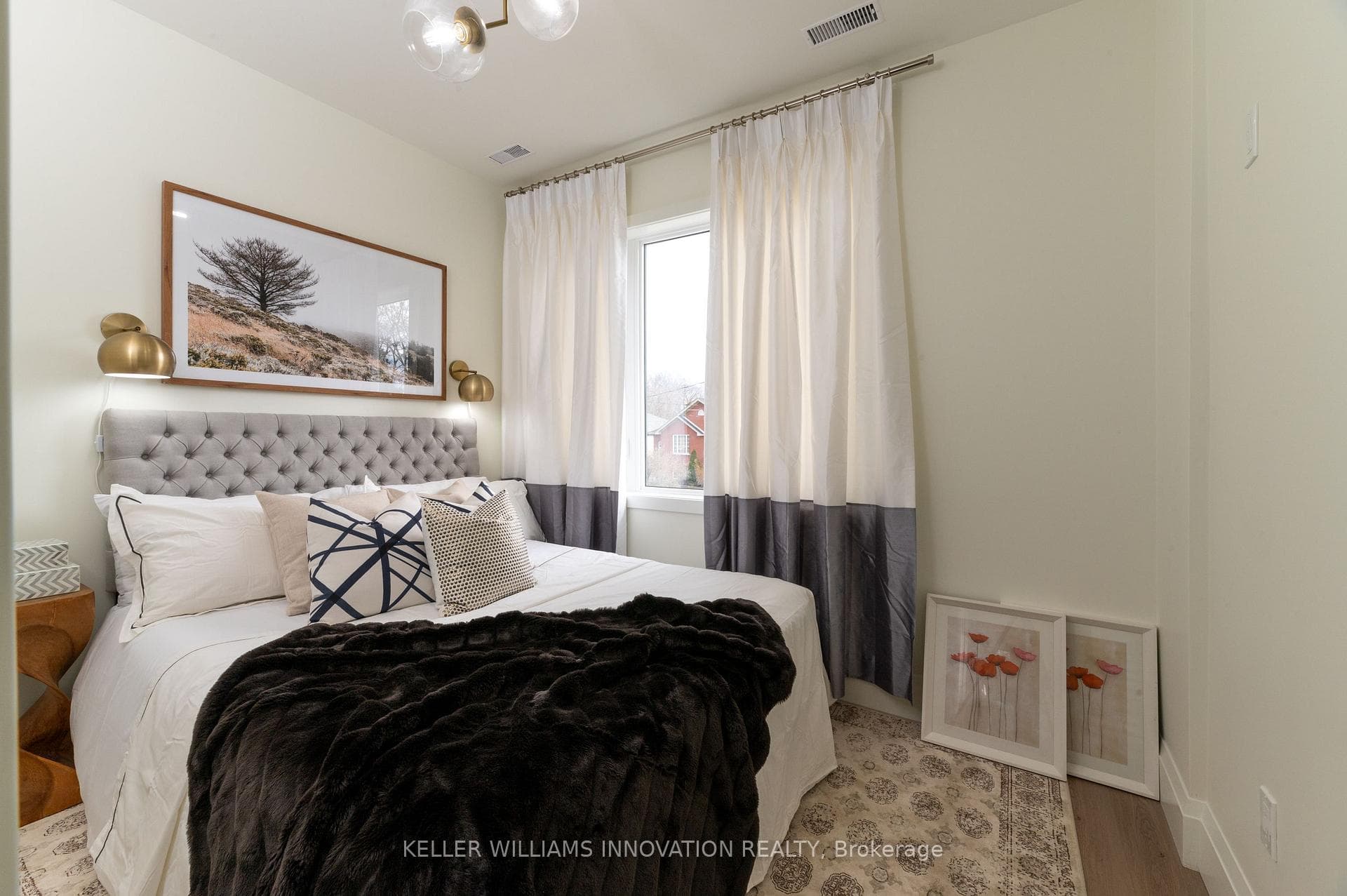 163 Grand River Avenue Unit 3 photo 6