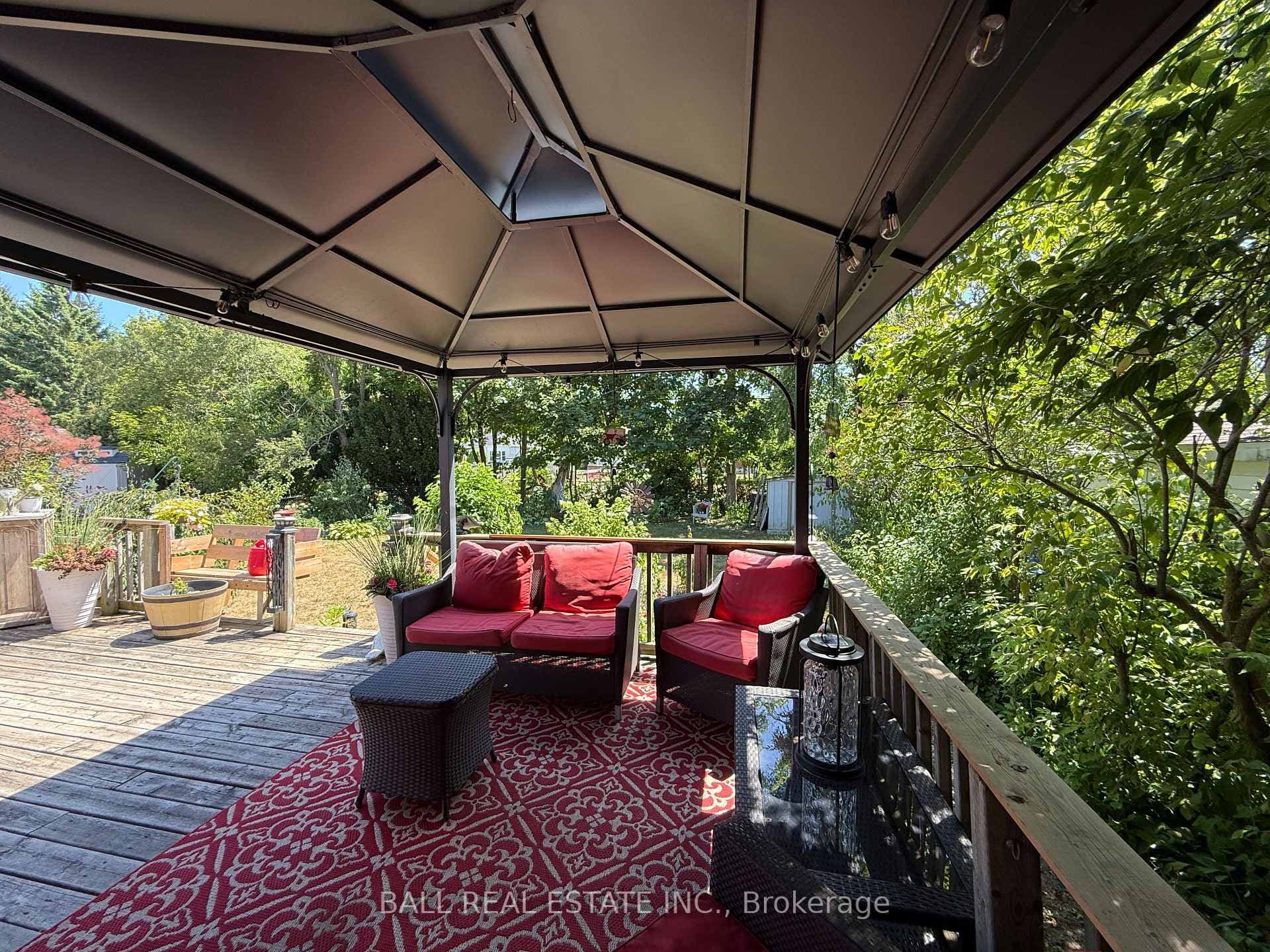 251 King George Street photo 6