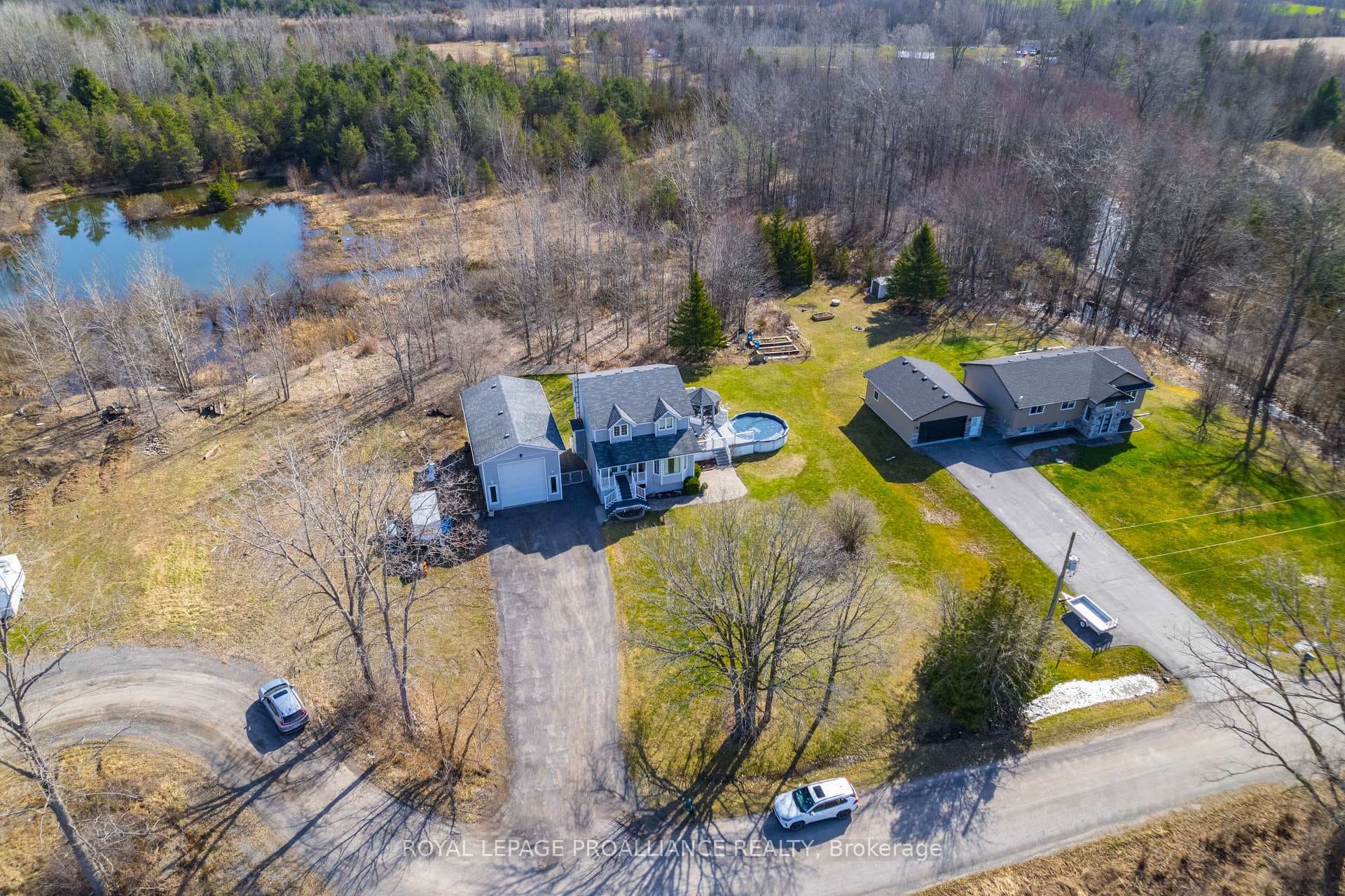 699 Bigford Road photo 2