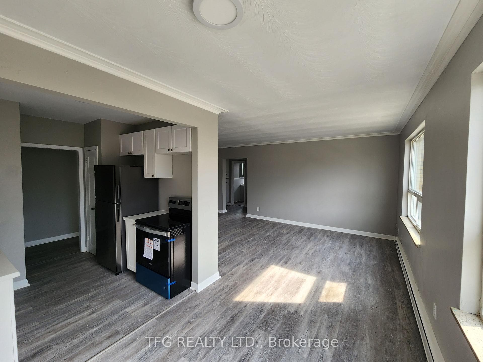 276 Saguenay Avenue Unit 11 photo 5