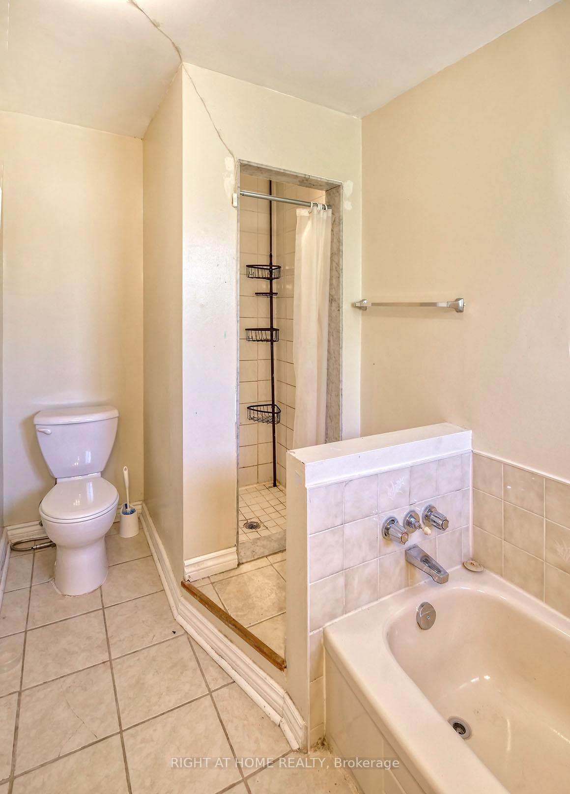 8 REED Drive photo 18