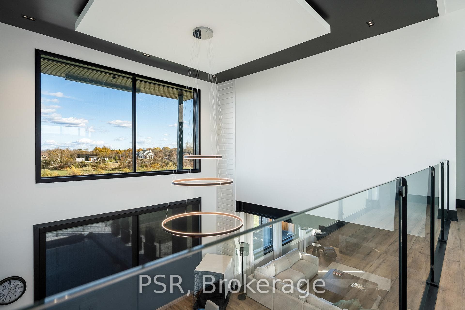 4 Raintree Court photo 13