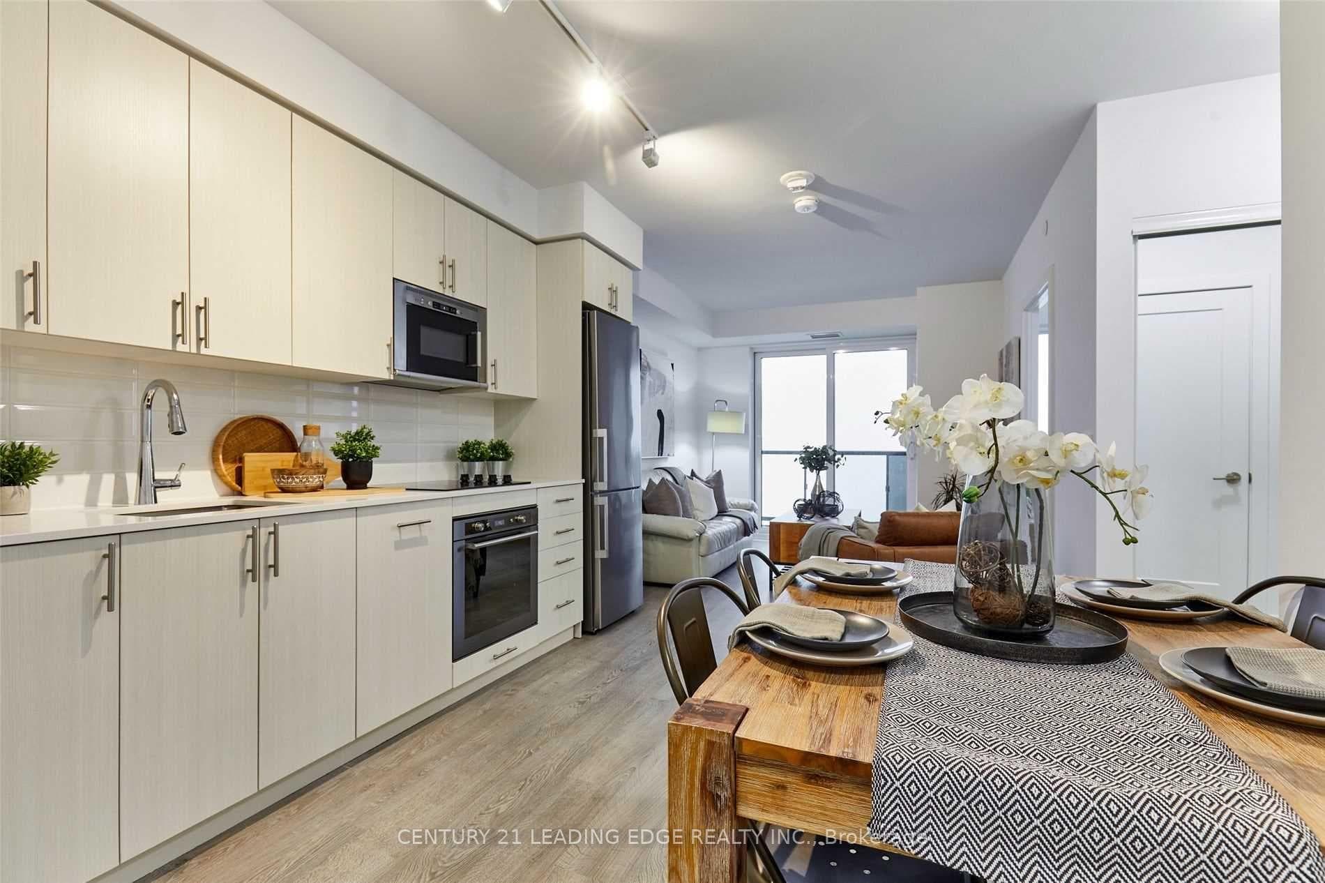 2550 Simcoe Street Unit 1911 photo 4