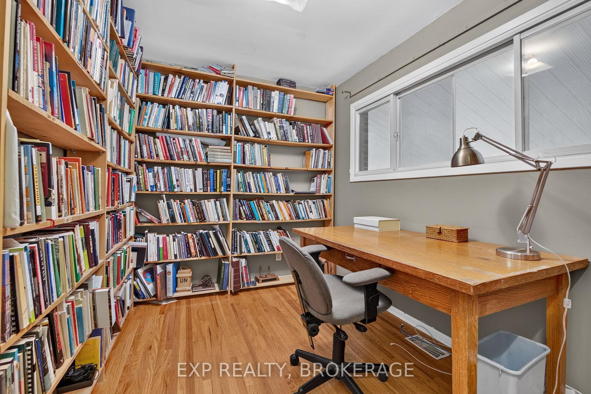 11 PEMBER Place photo 18