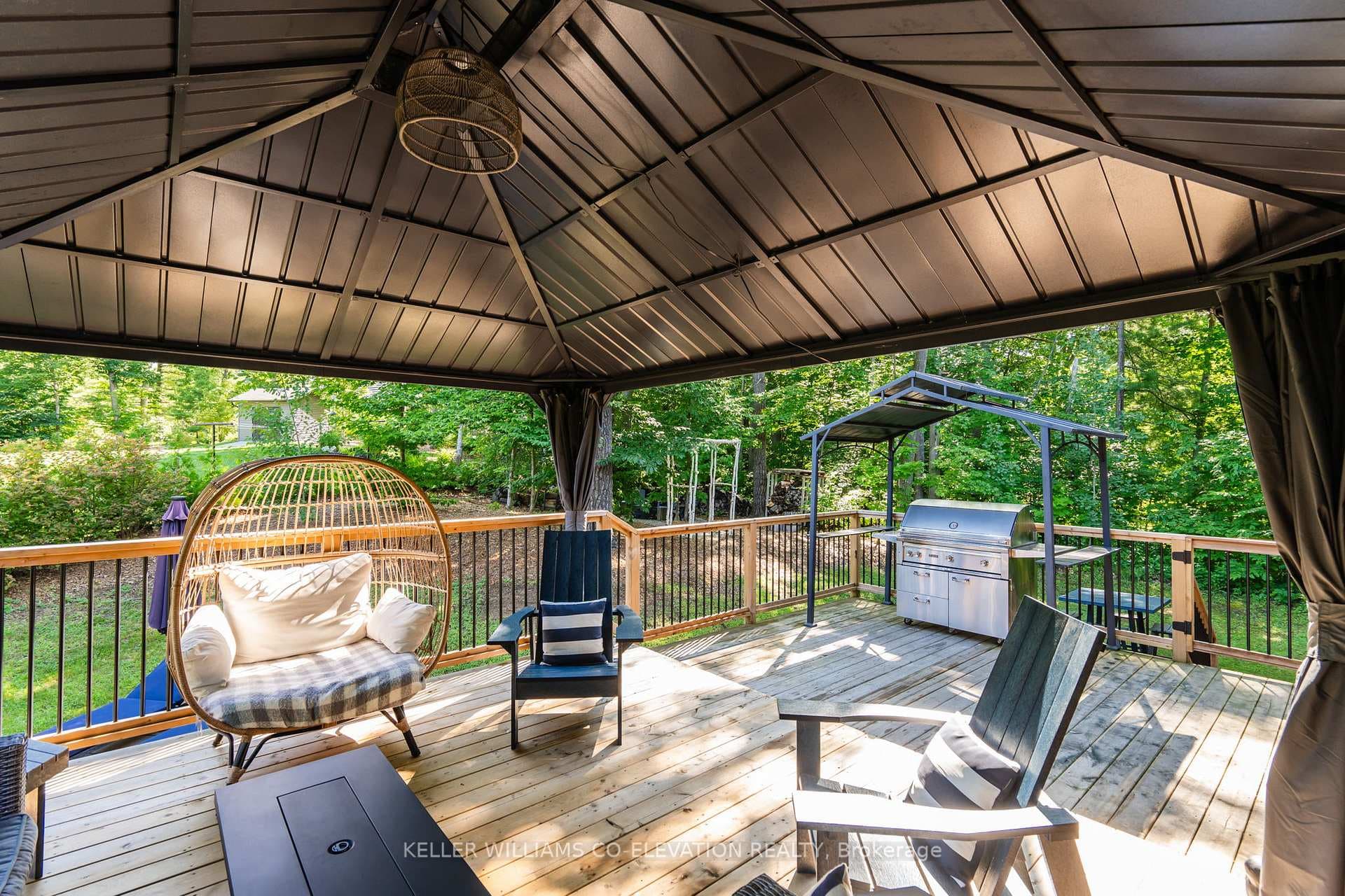 16 Tall Pines Drive photo 33
