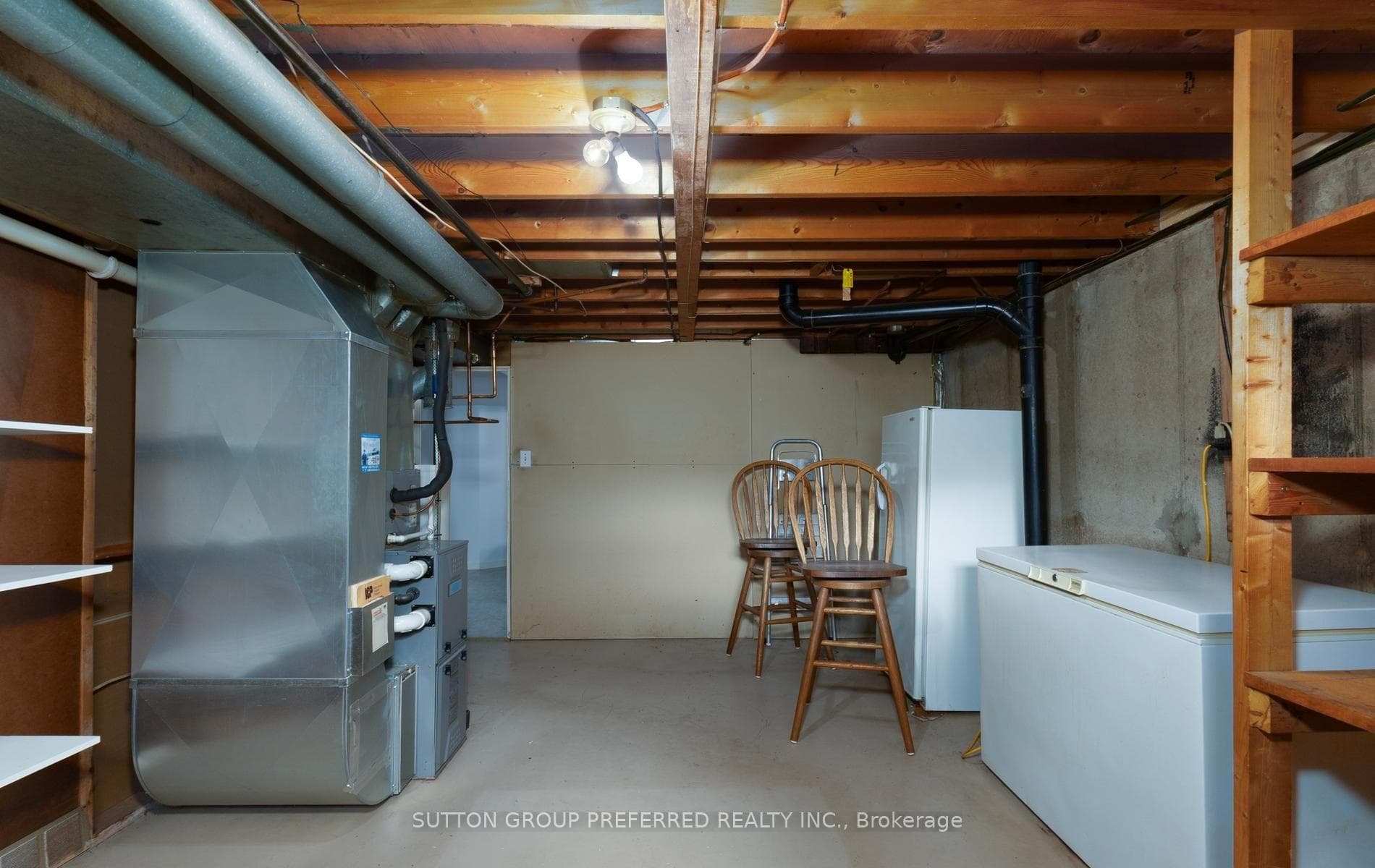 55 Jena Crescent photo 34