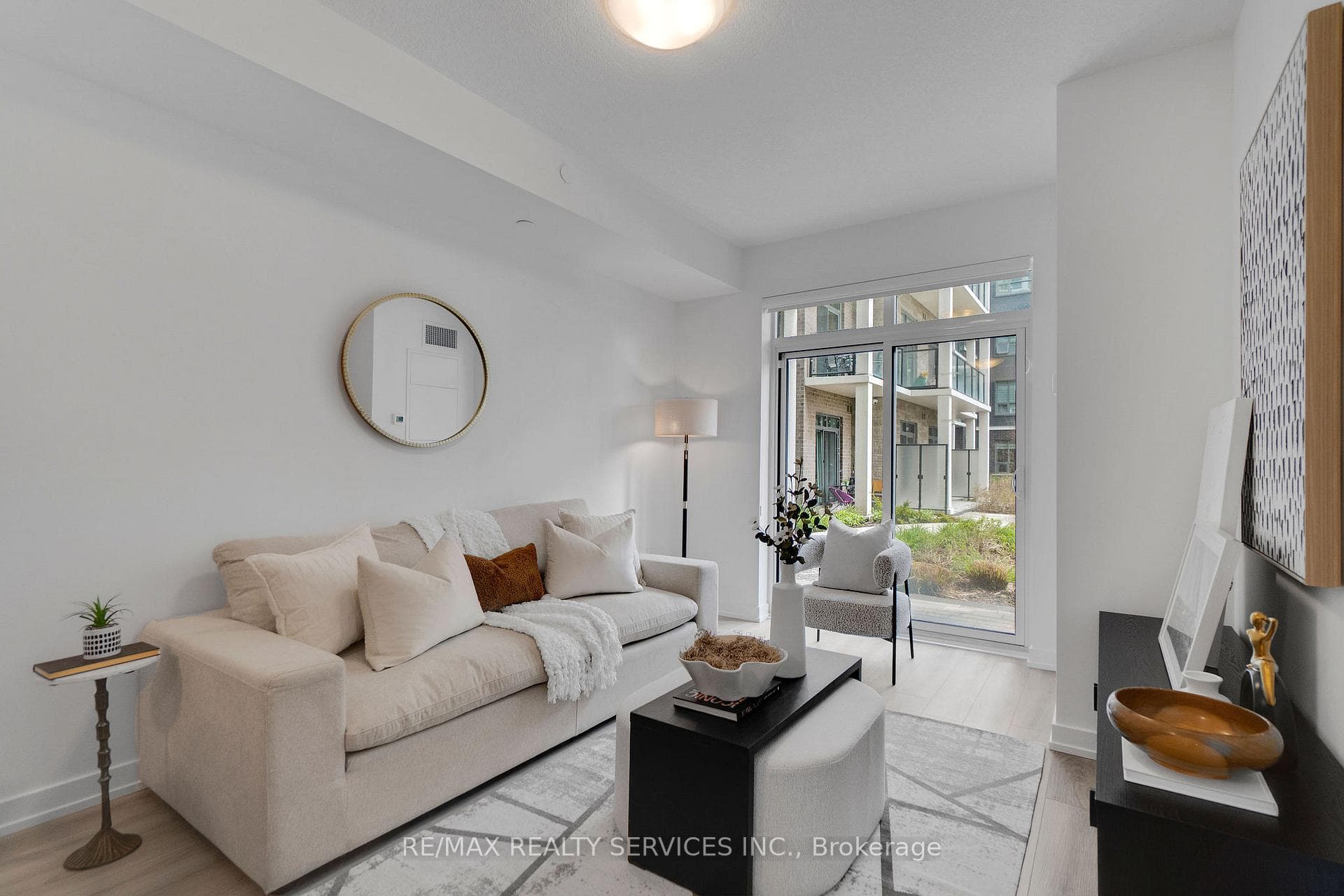 5055 Greenlane Road Unit 136 photo 3