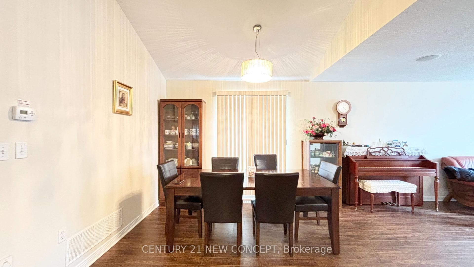 508 Southridge Drive photo 7