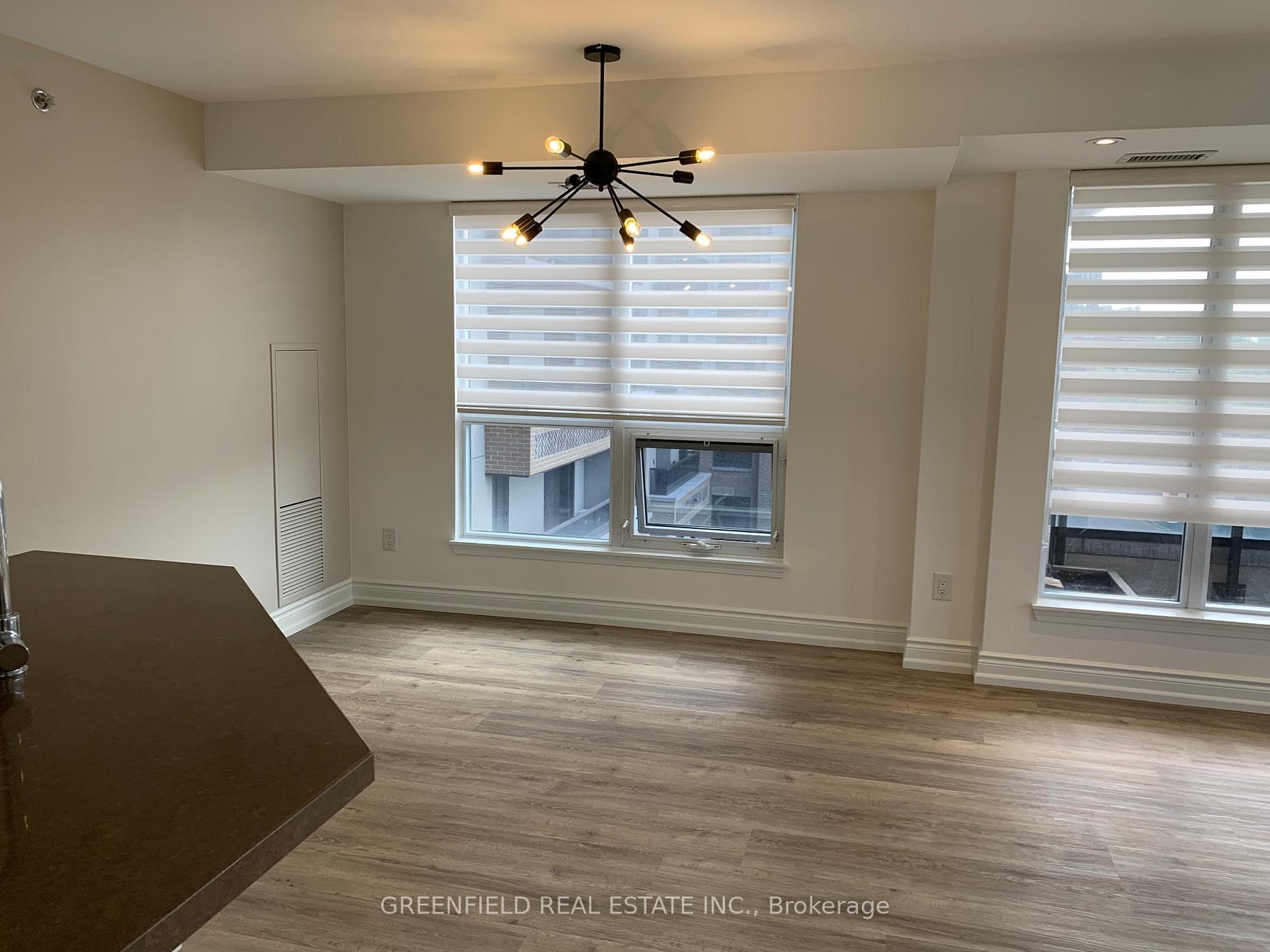 760 Sheppard Avenue Unit 404 photo 6