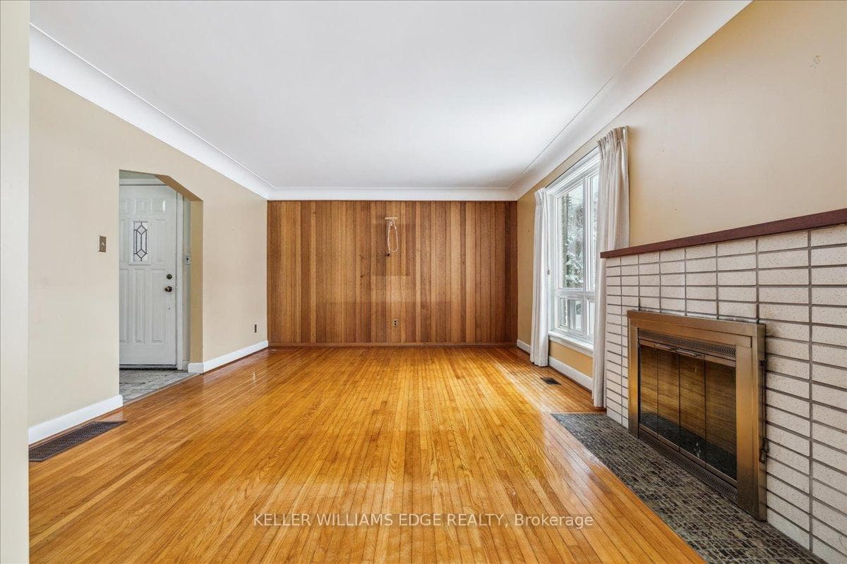 366 Pepper Drive photo 9