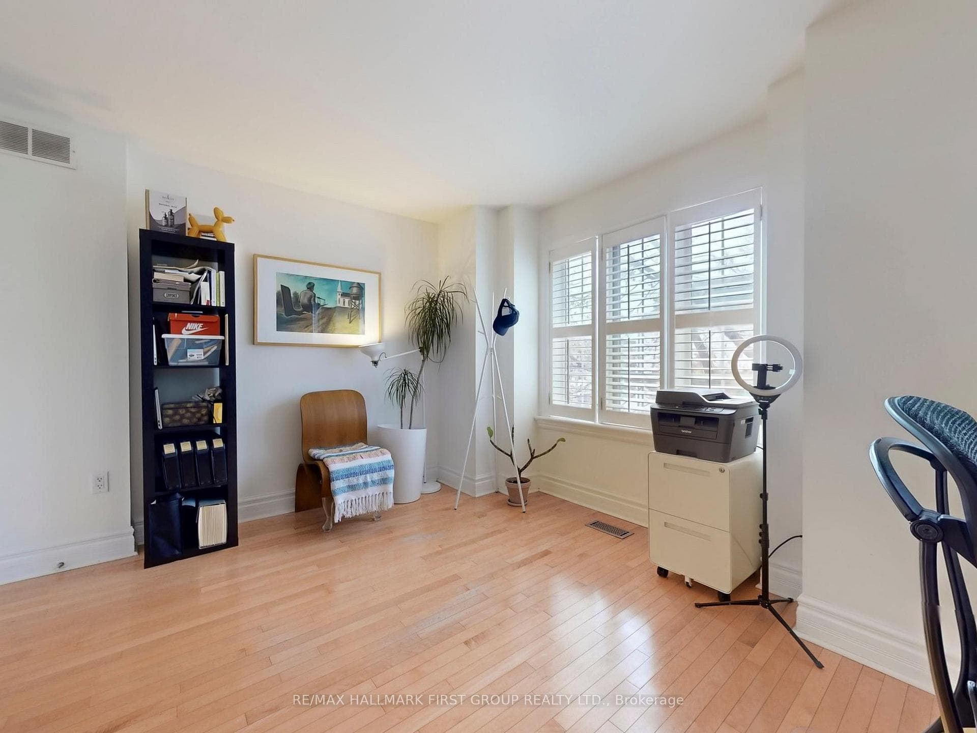 9D Woodfield Road photo 15