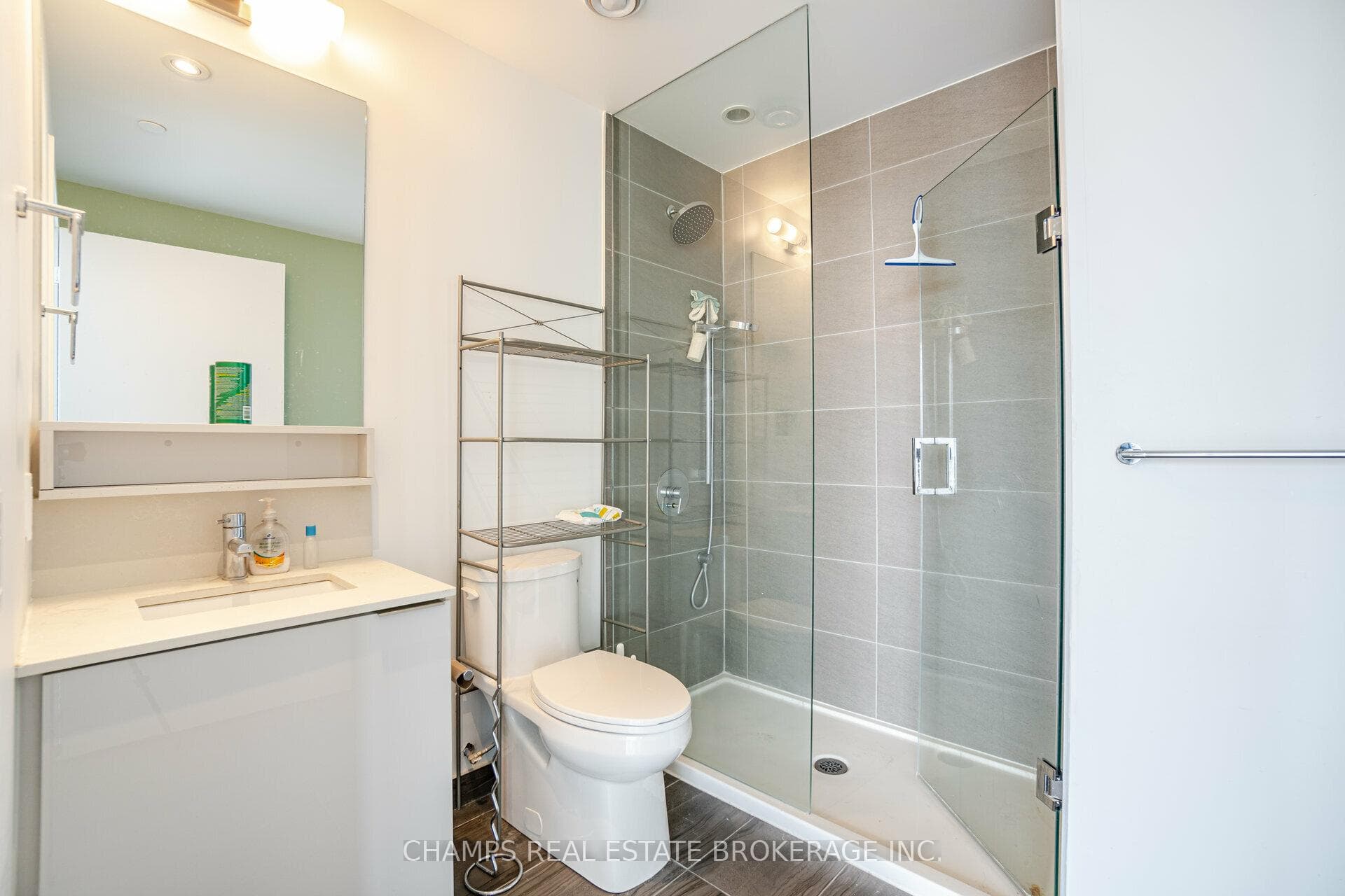5 Buttermill Avenue photo 23