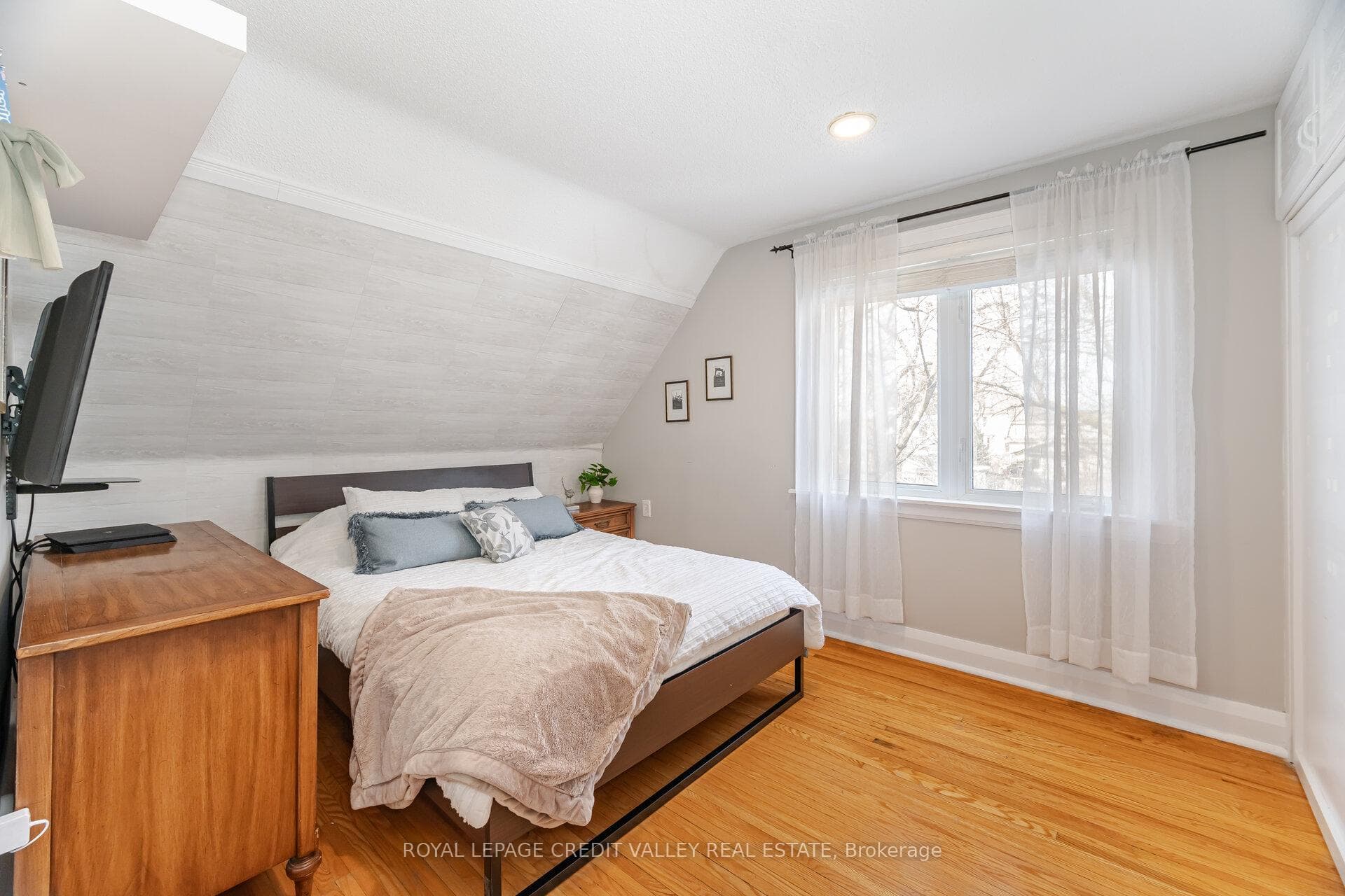 20 Fleming Avenue photo 31