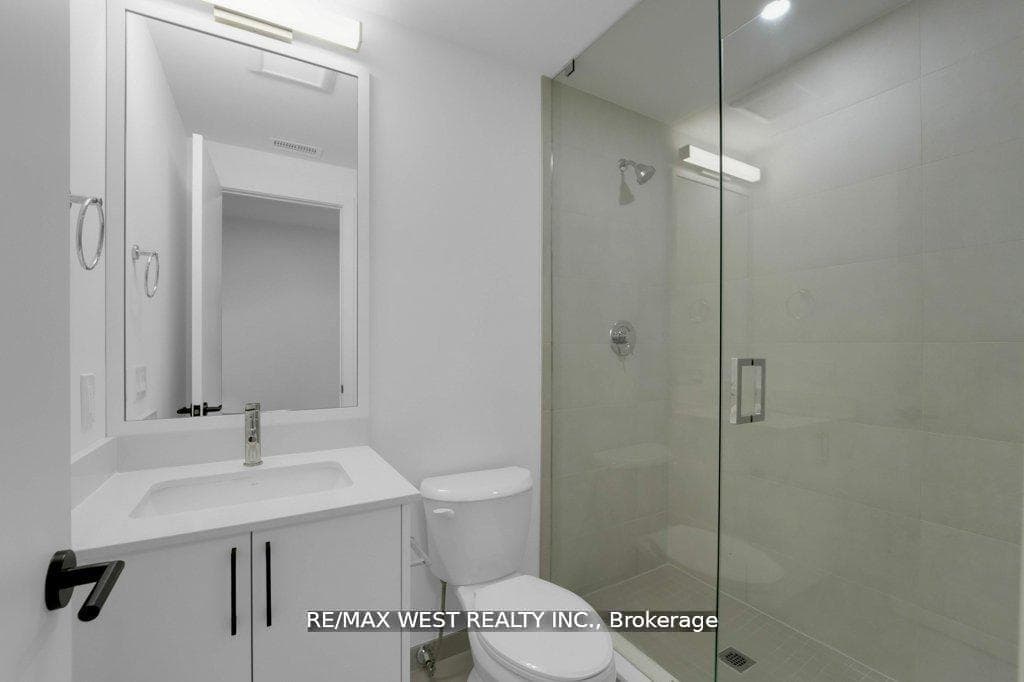 661 Winona Drive photo 44