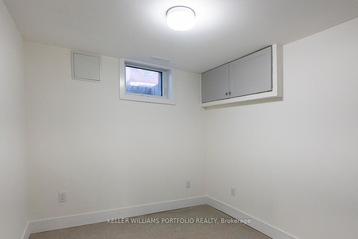 180 Maria Street Unit Lower photo 5