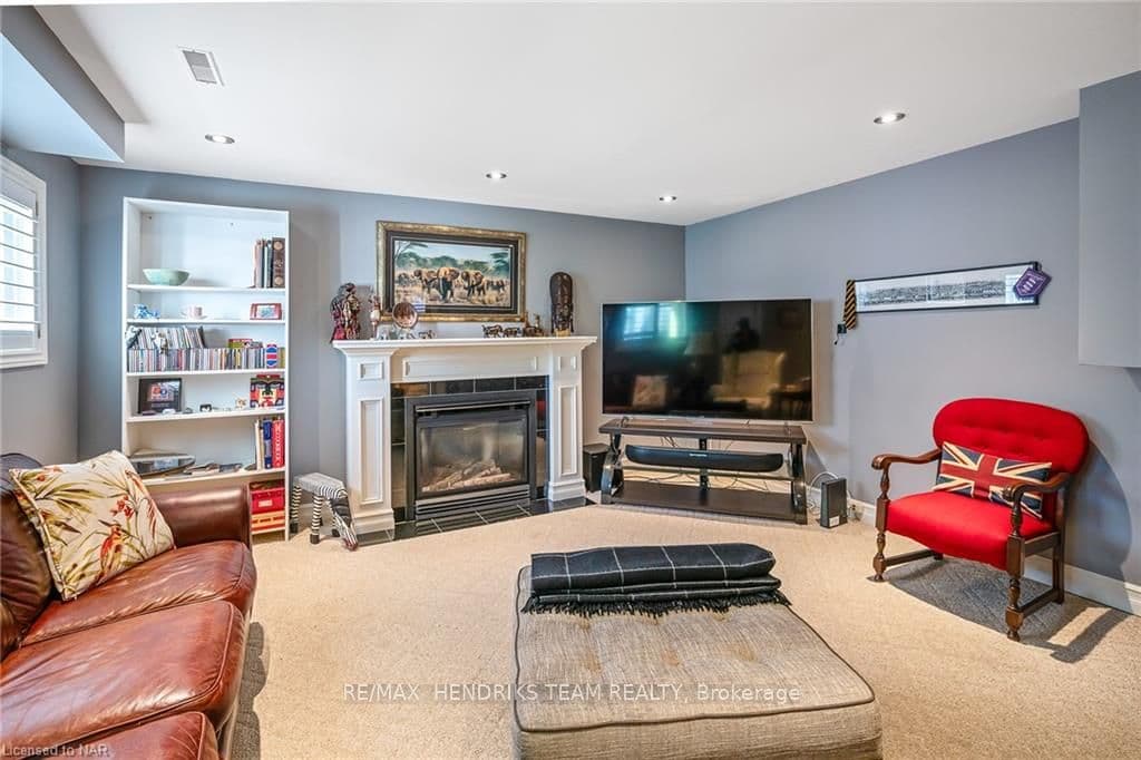 34 RAMSEY Street photo 22