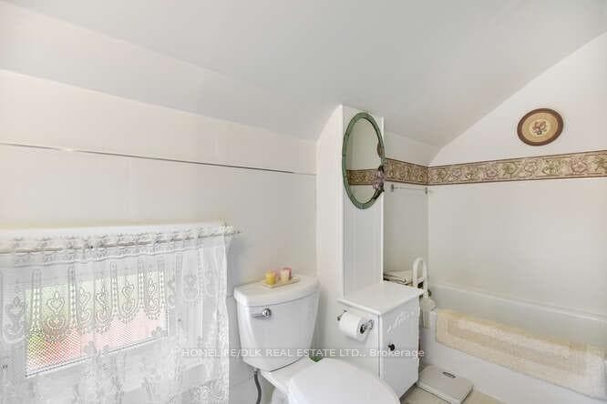 19 KEEFER Street photo 19