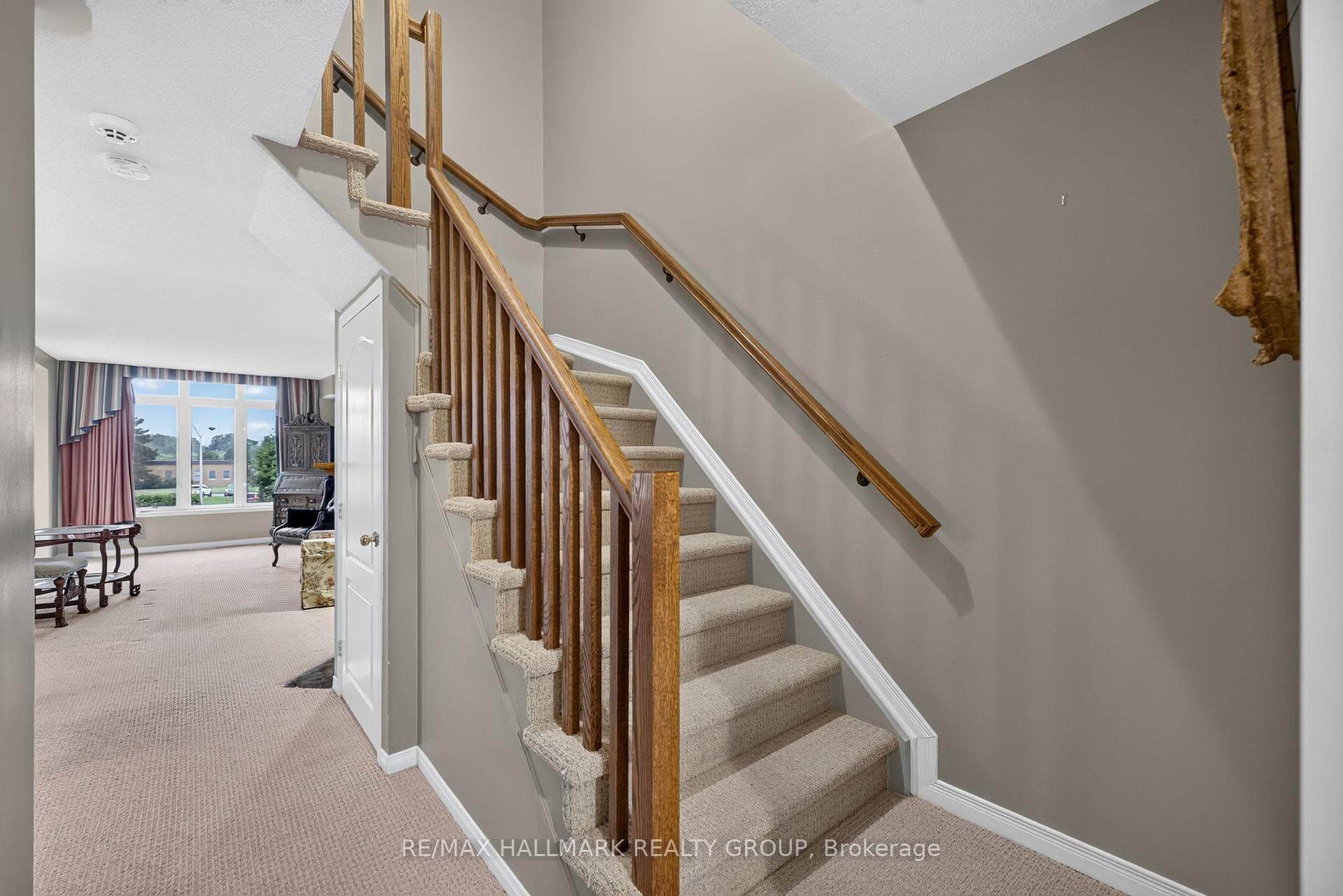 103 Tall Oak Private photo 22