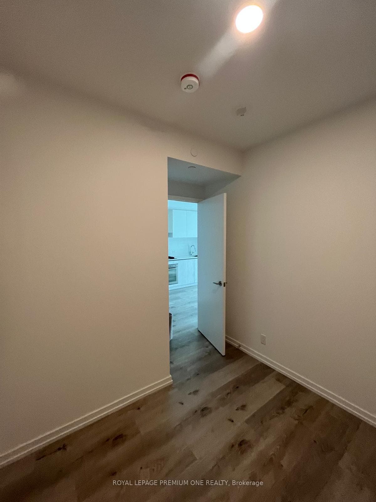 7890 Jane Street Unit 4205 photo 6