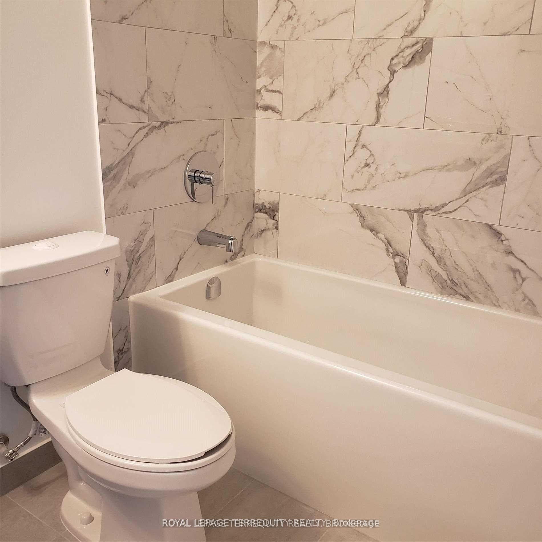 36 Forest Manor Road Unit 213 photo 18