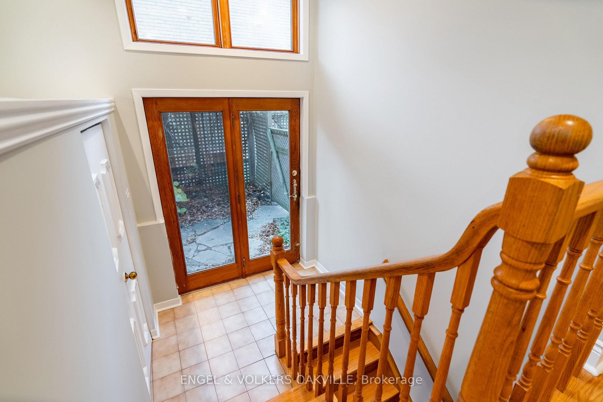 15 Benson Avenue photo 12