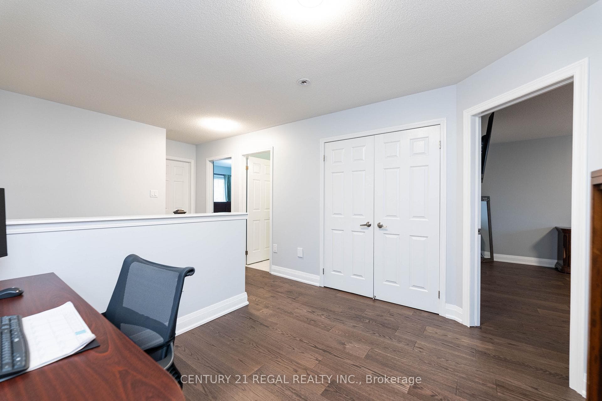 5 Whiterose Lane photo 27