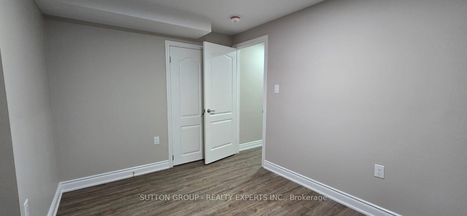 1186 Smither Road Unit Bsmnt photo 6