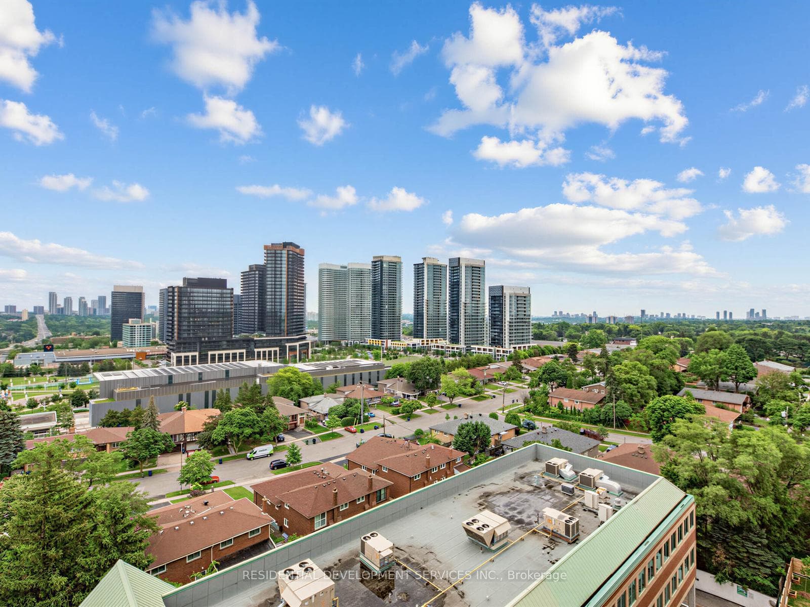 699 Sheppard Avenue Unit 1111 photo 25