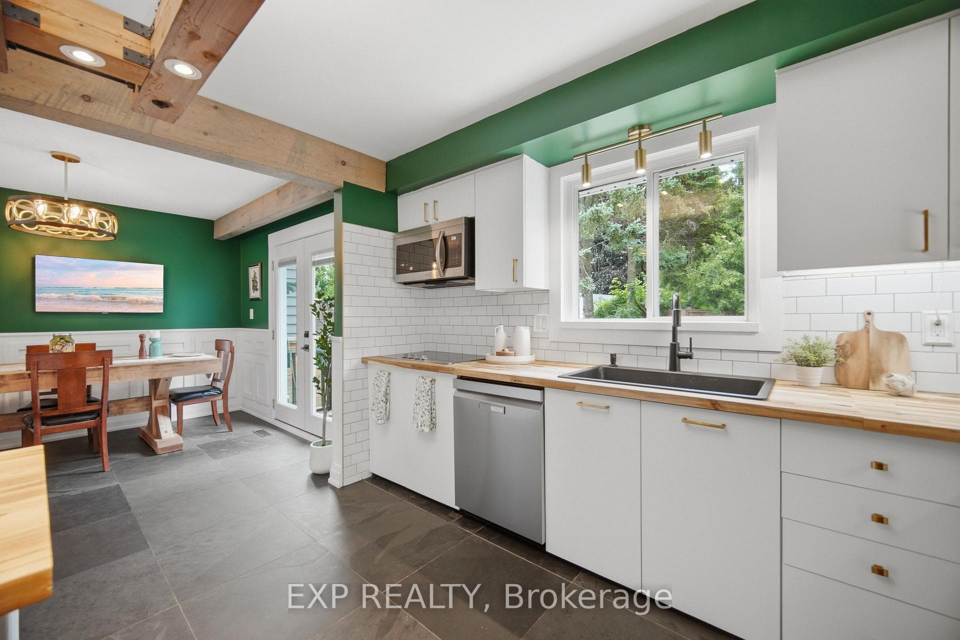 127 Acton Boulevard photo 15
