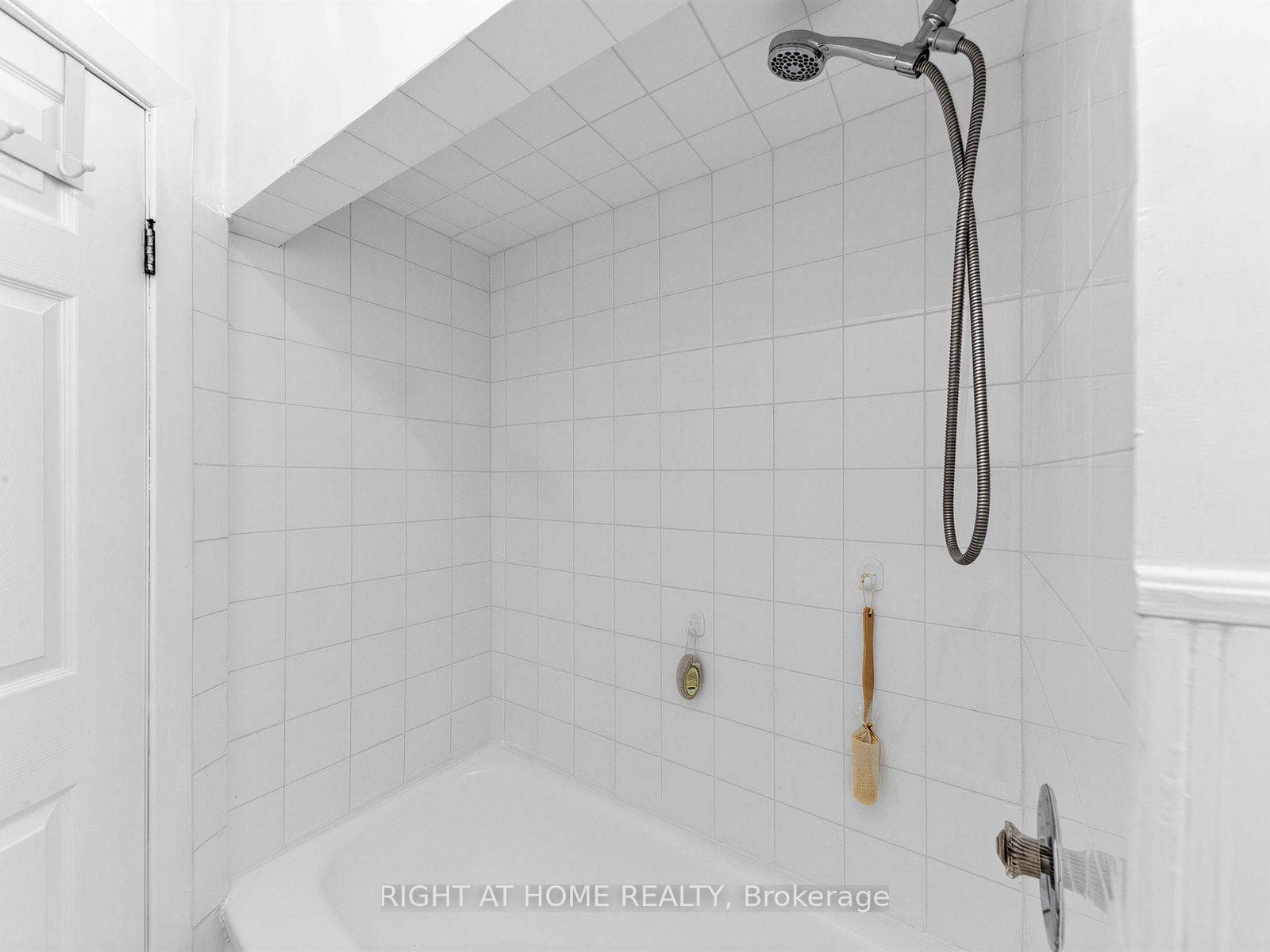 78 Symington Avenue photo 29