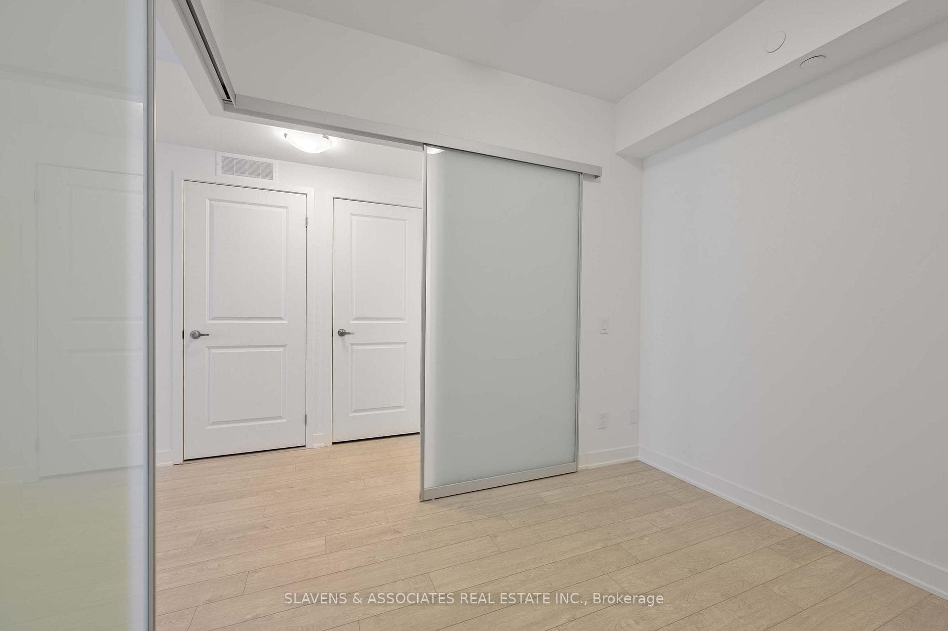 543 Richmond Street Unit 735 photo 15