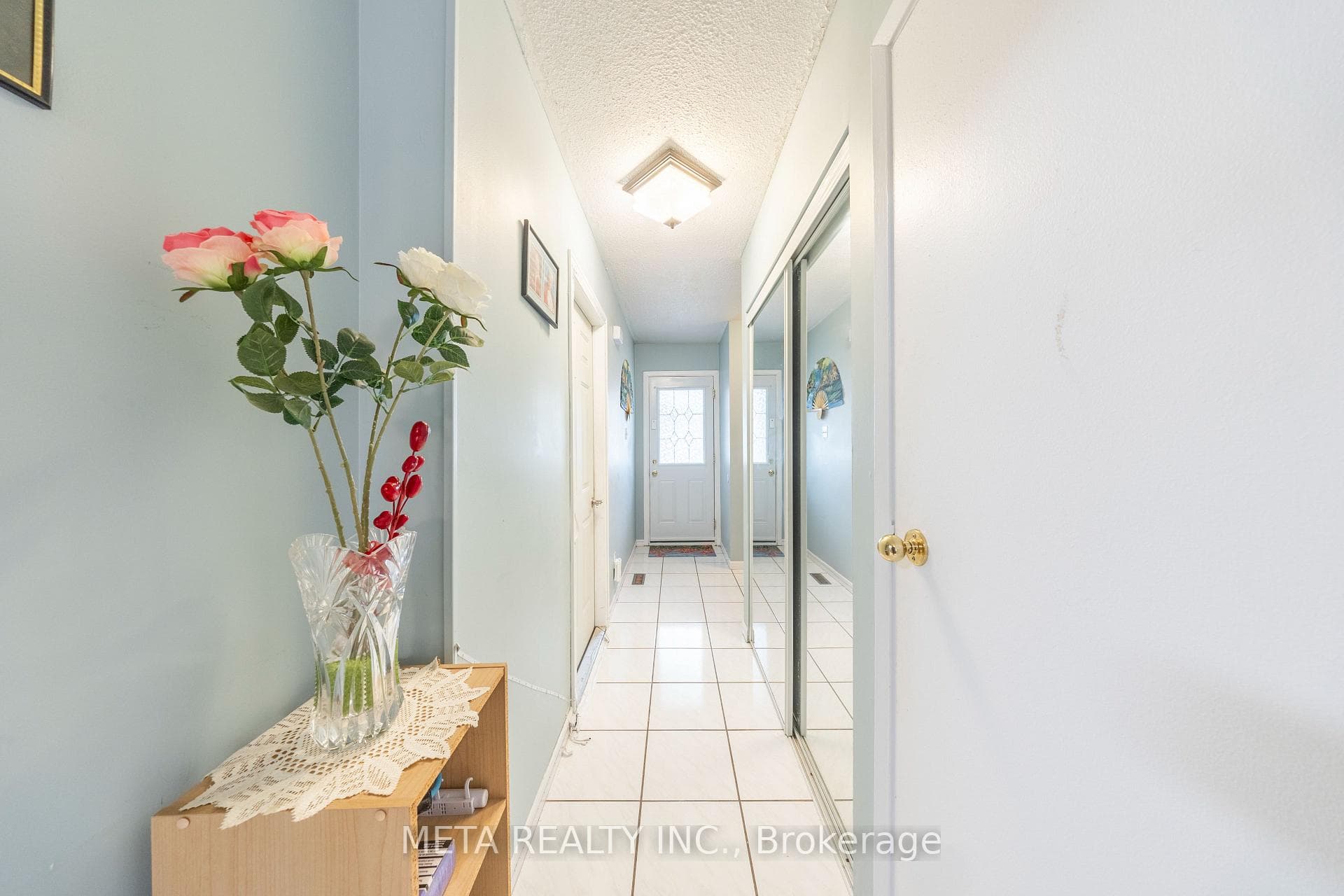 71 Grenbeck Drive photo 2