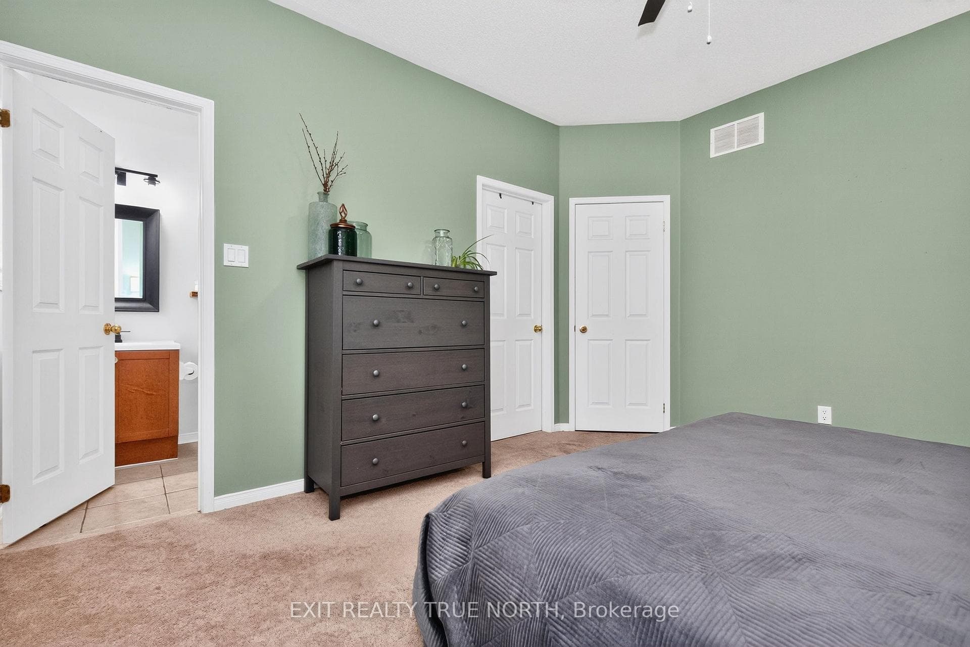 59 Edwards Drive photo 19