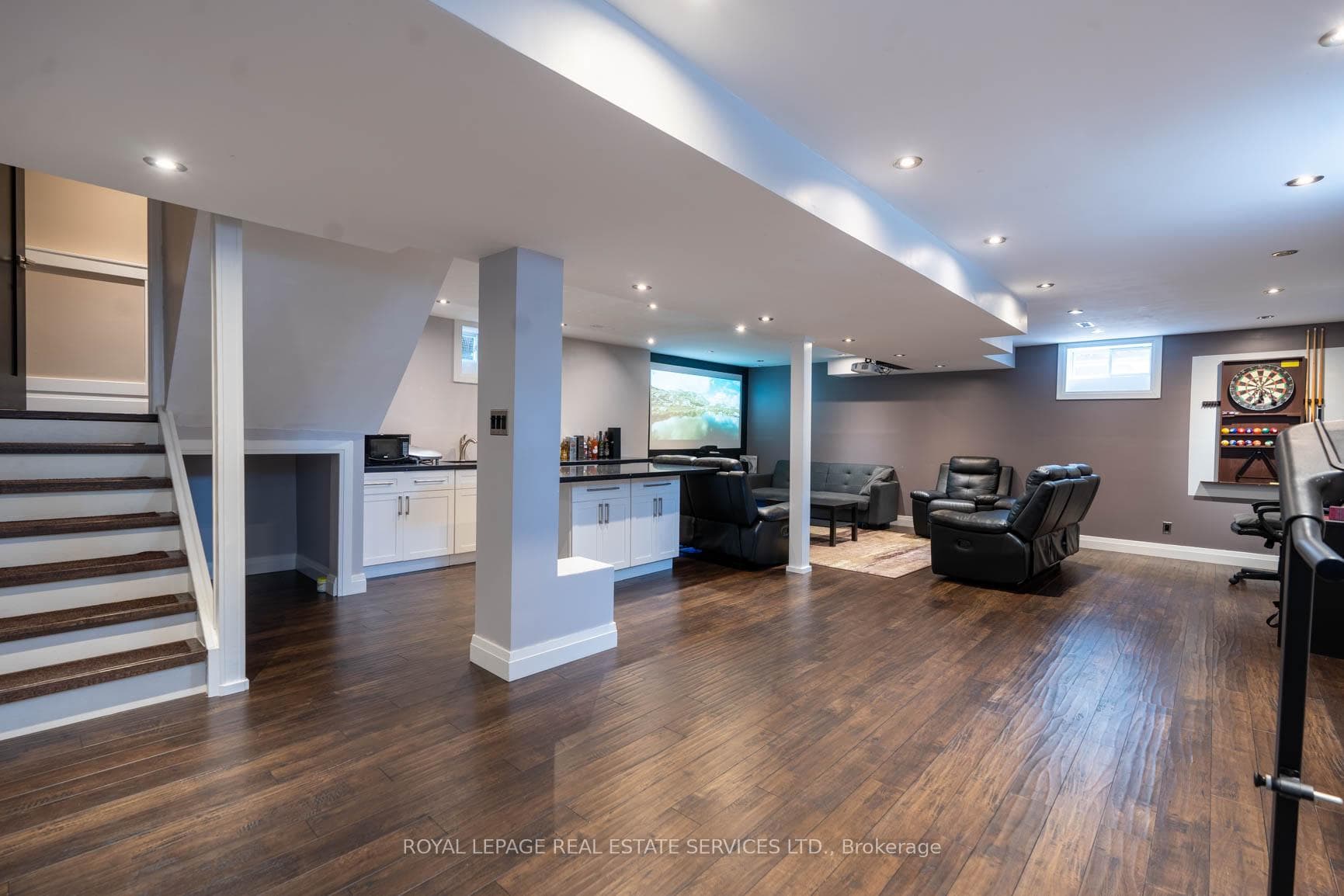 6725 Ganymede Road photo 28