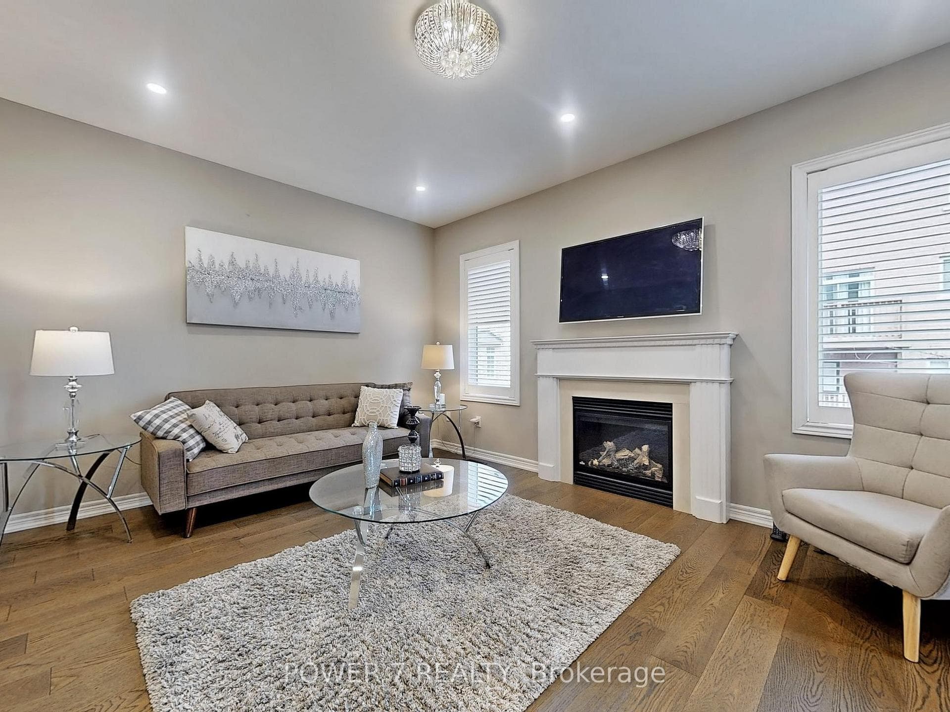 61 Estrella Crescent photo 2
