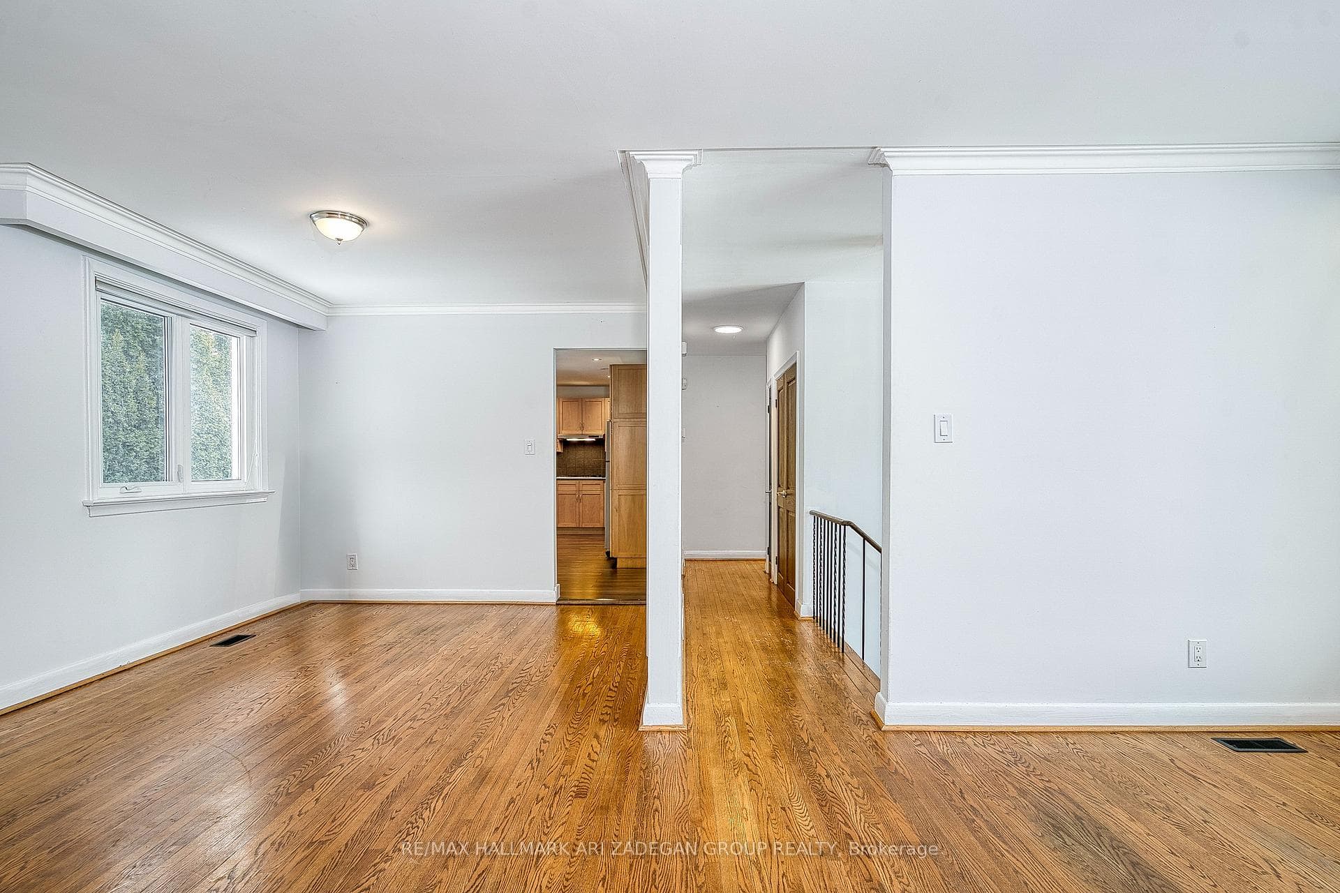 238 Searle Avenue photo 11
