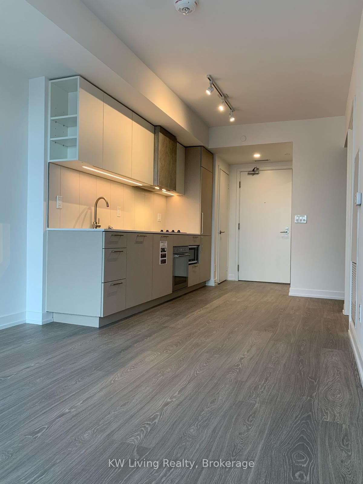 19 Western Battery Road Unit 3120 photo 8